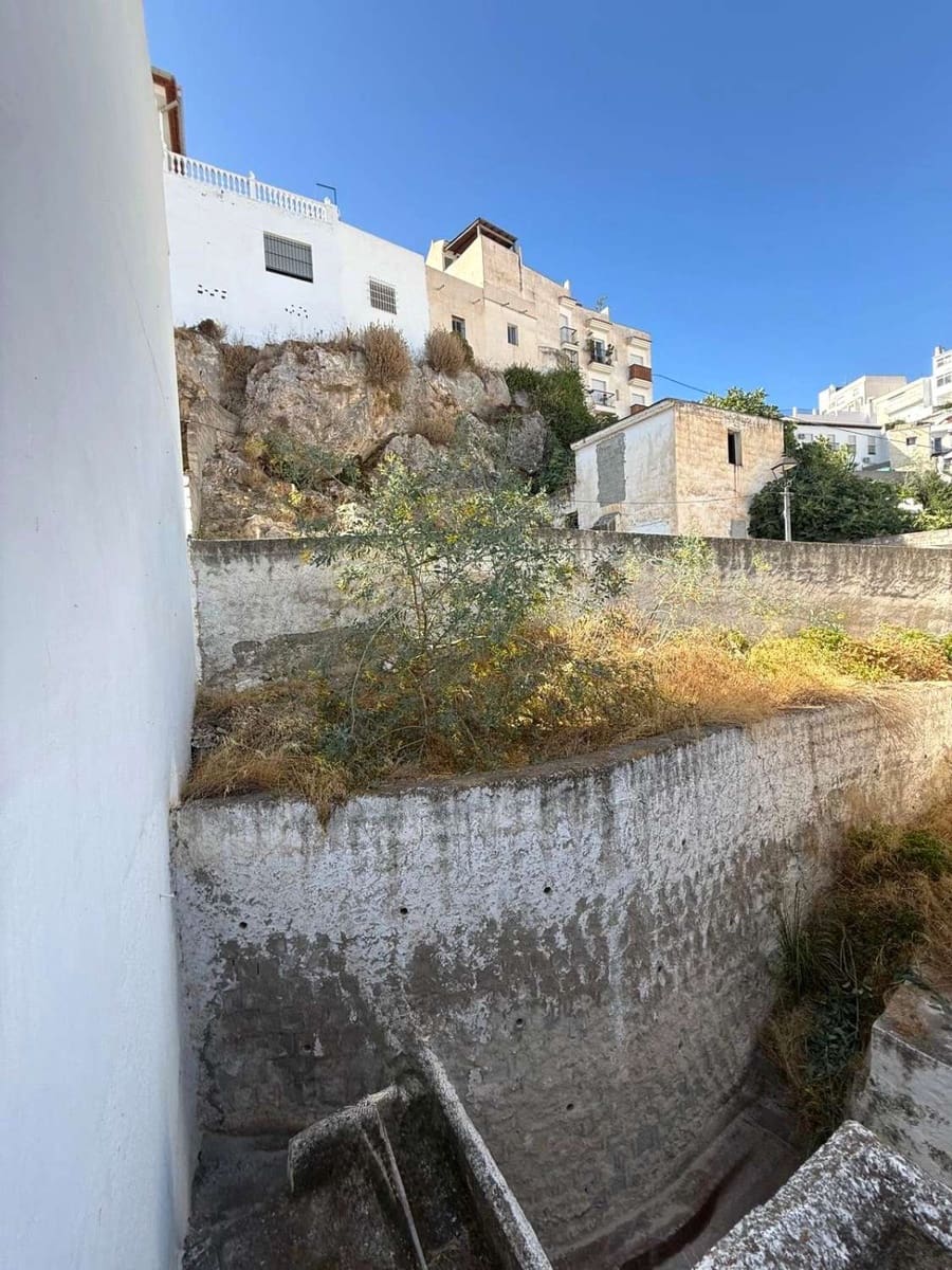 3 slaapkamer Huis te koop in Salobrena - € 150.000 (Ref: 10003497)