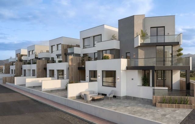 4 chambre Villa/Maison Mitoyenne à vendre à Salobreña avec piscine garage - 711 000 € (Ref: 10023642)