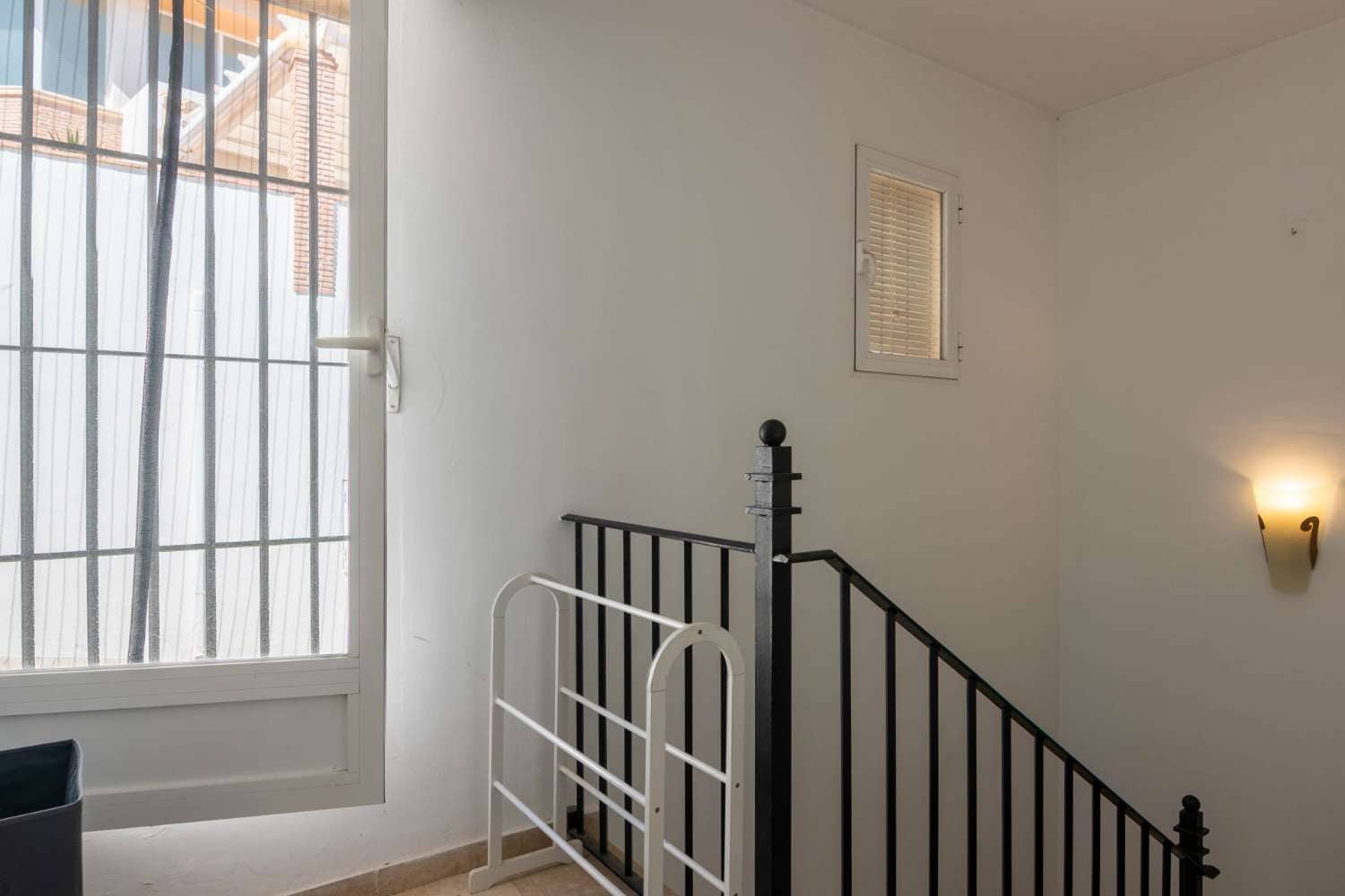 2 Zimmer Reihenhaus zu verkaufen in Salobrena mit Pool Garage - 310.000 € (Ref: 10031560)