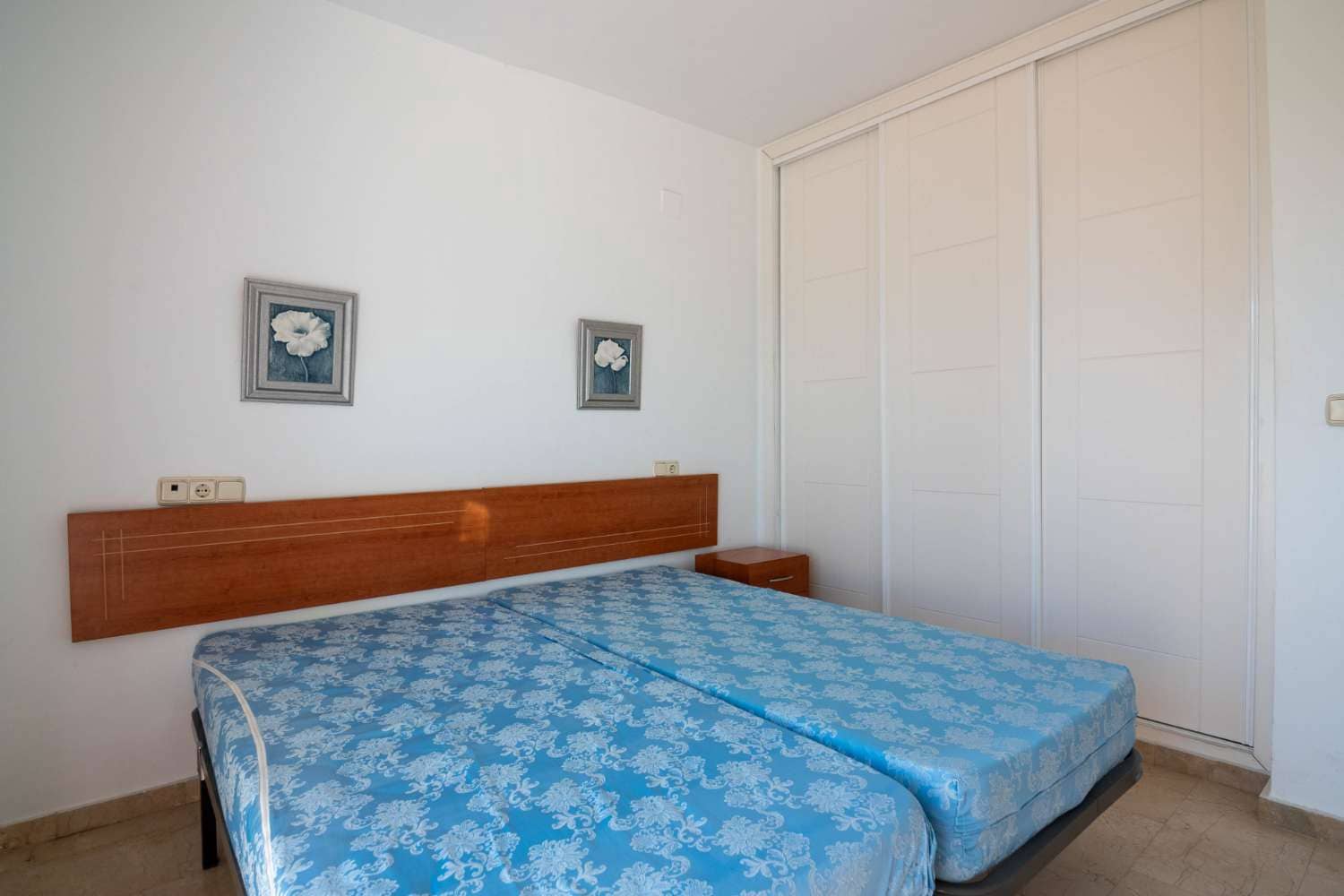 2 Zimmer Reihenhaus zu verkaufen in Salobrena mit Pool Garage - 310.000 € (Ref: 10031560)