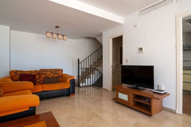 2 Zimmer Reihenhaus zu verkaufen in Salobreña mit Pool Garage - 310.000 € (Ref: 10031560)