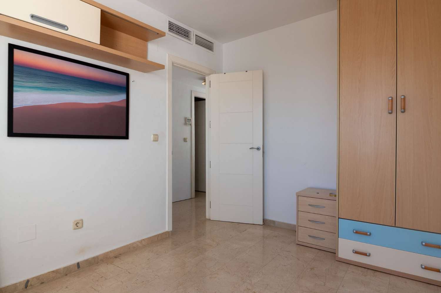 2 Zimmer Reihenhaus zu verkaufen in Salobrena mit Pool Garage - 310.000 € (Ref: 10031560)