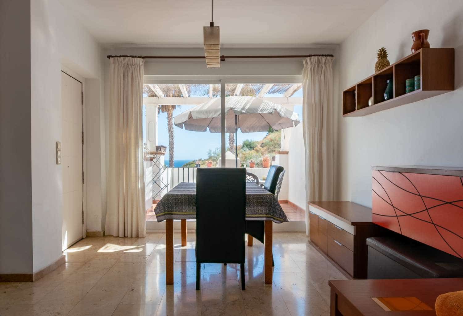 2 Zimmer Reihenhaus zu verkaufen in Salobrena mit Pool Garage - 310.000 € (Ref: 10031560)