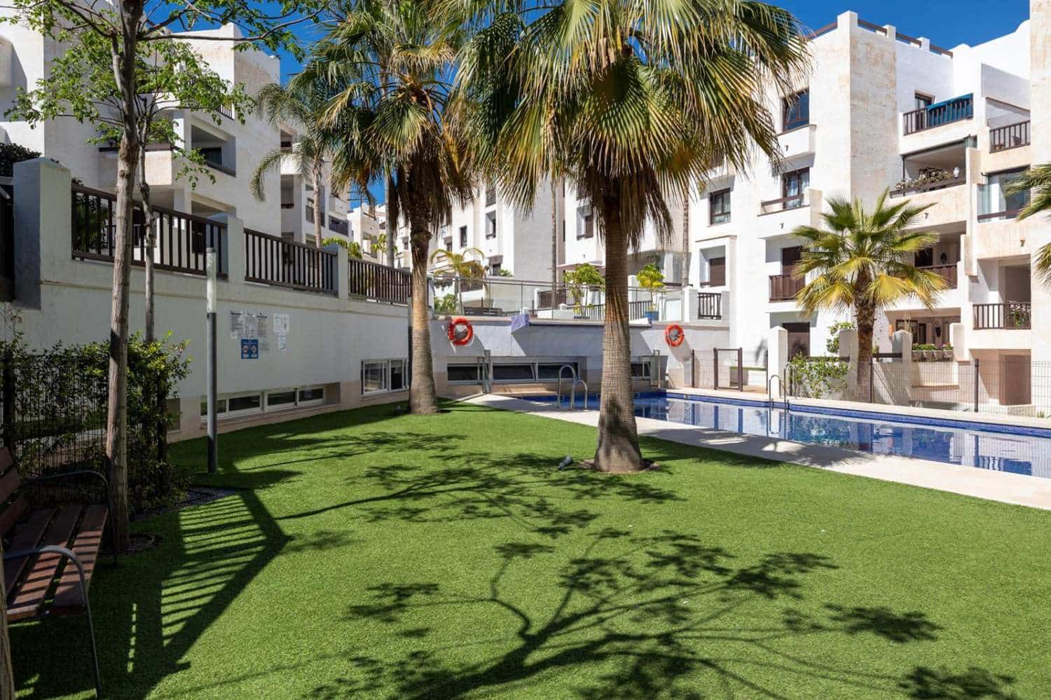 3 slaapkamer Appartement te koop in Salobrena met zwembad garage - € 379.000 (Ref: 10034981)