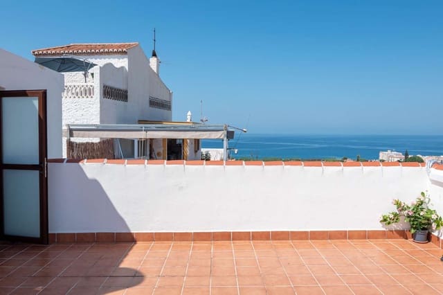 5 chambre Maison de Ville à vendre à Salobreña avec garage - 390 000 € (Ref: 10037831)