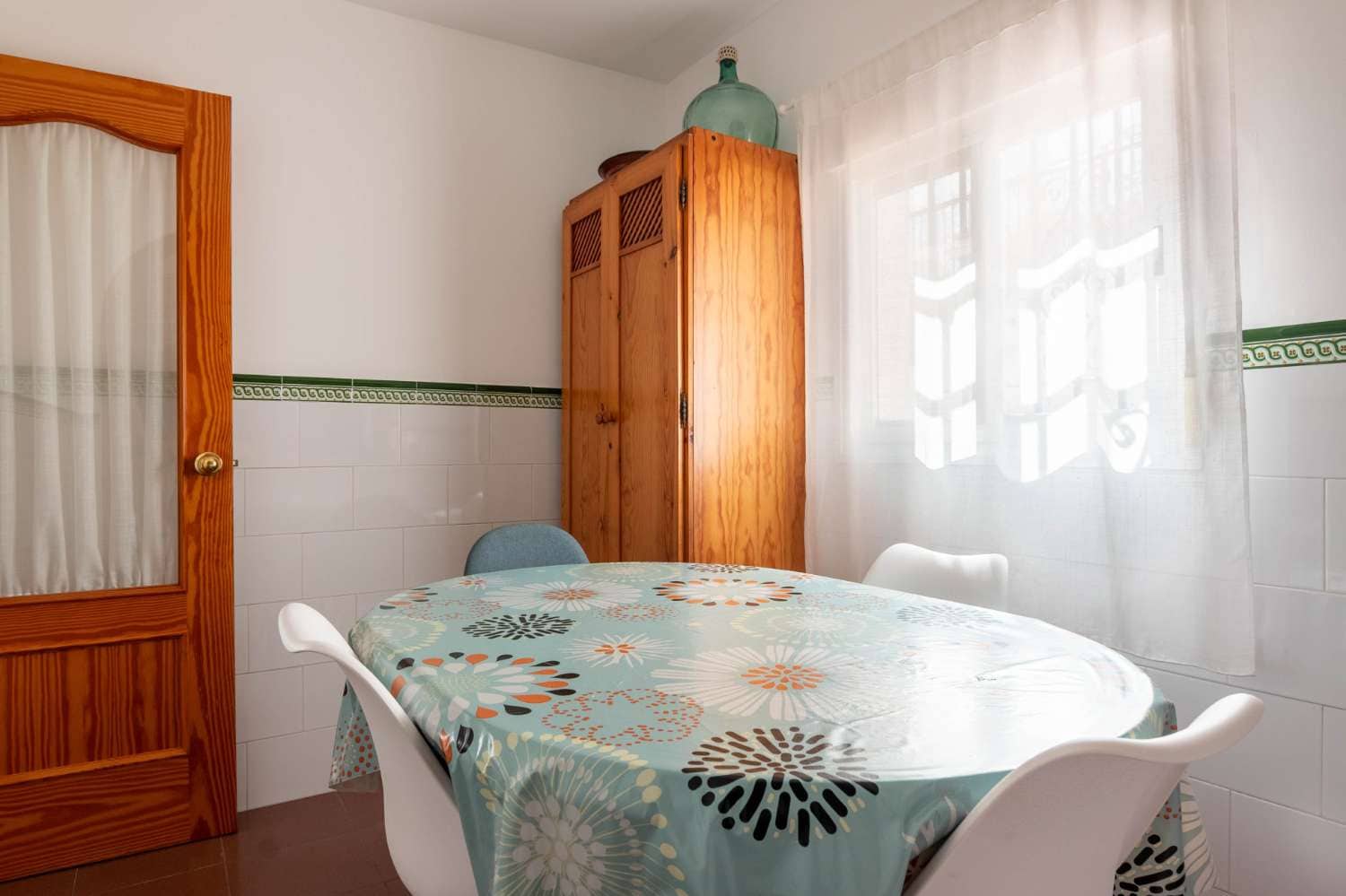 5 chambre Maison de Ville à vendre à Salobrena avec garage - 390 000 € (Ref: 10037831)