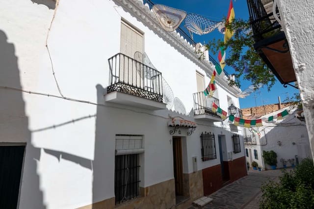 3 quarto Casa em Banda para venda em Los Guajares - 83 000 € (Ref: 10040692)