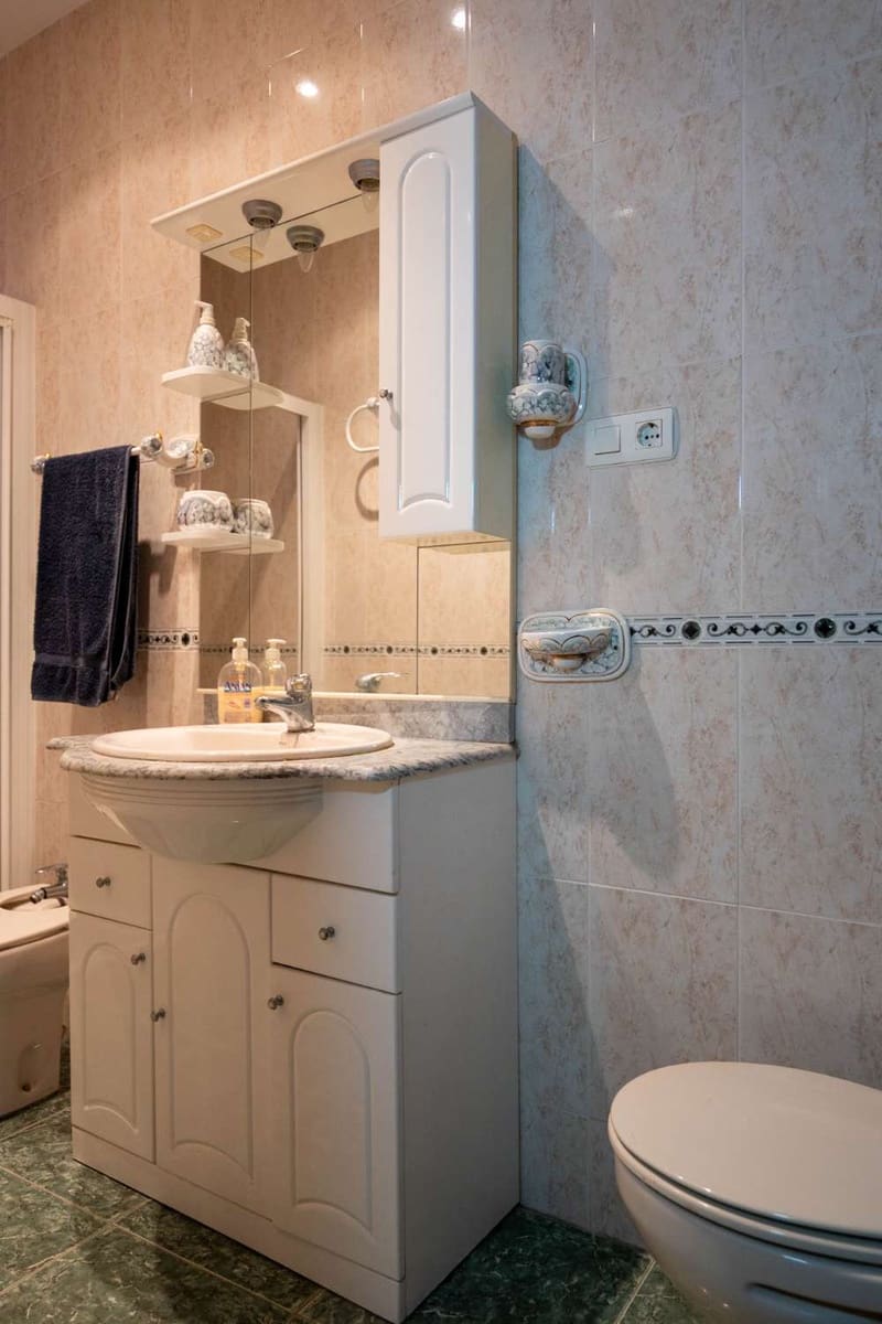 3 quarto Casa em Banda para venda em Los Guajares - 83 000 € (Ref: 10040692)