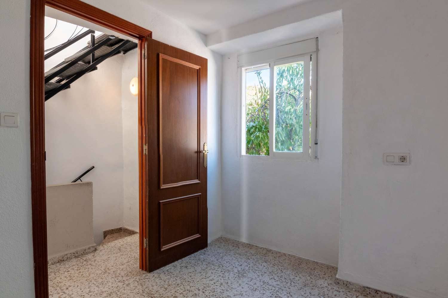 3 quarto Casa em Banda para venda em Los Guajares - 83 000 € (Ref: 10040692)