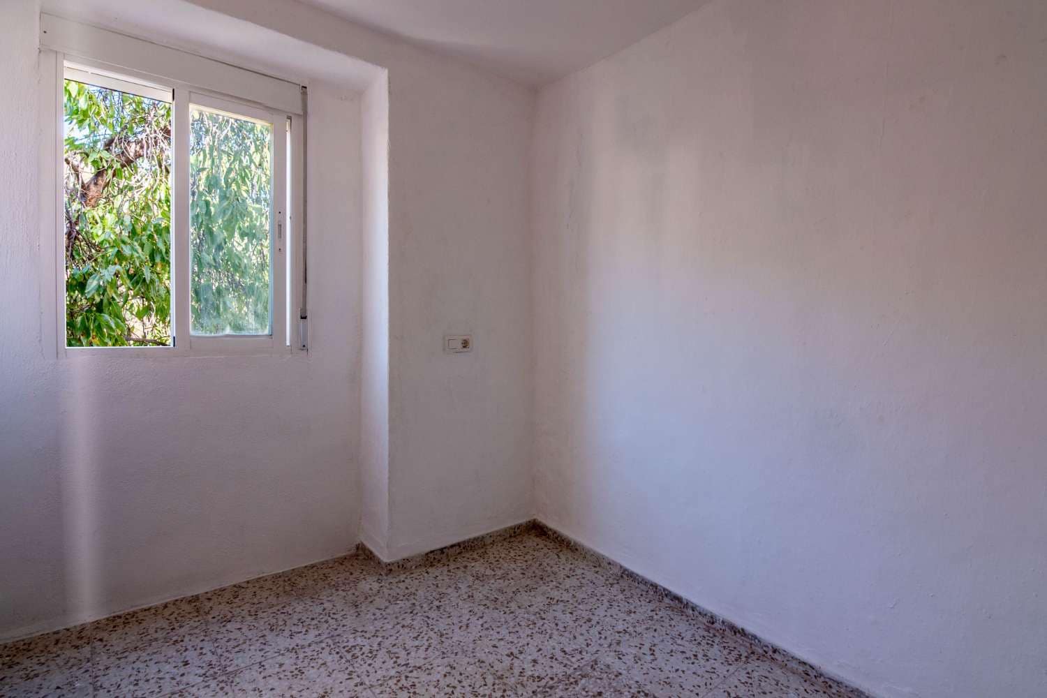 3 quarto Casa em Banda para venda em Los Guajares - 83 000 € (Ref: 10040692)