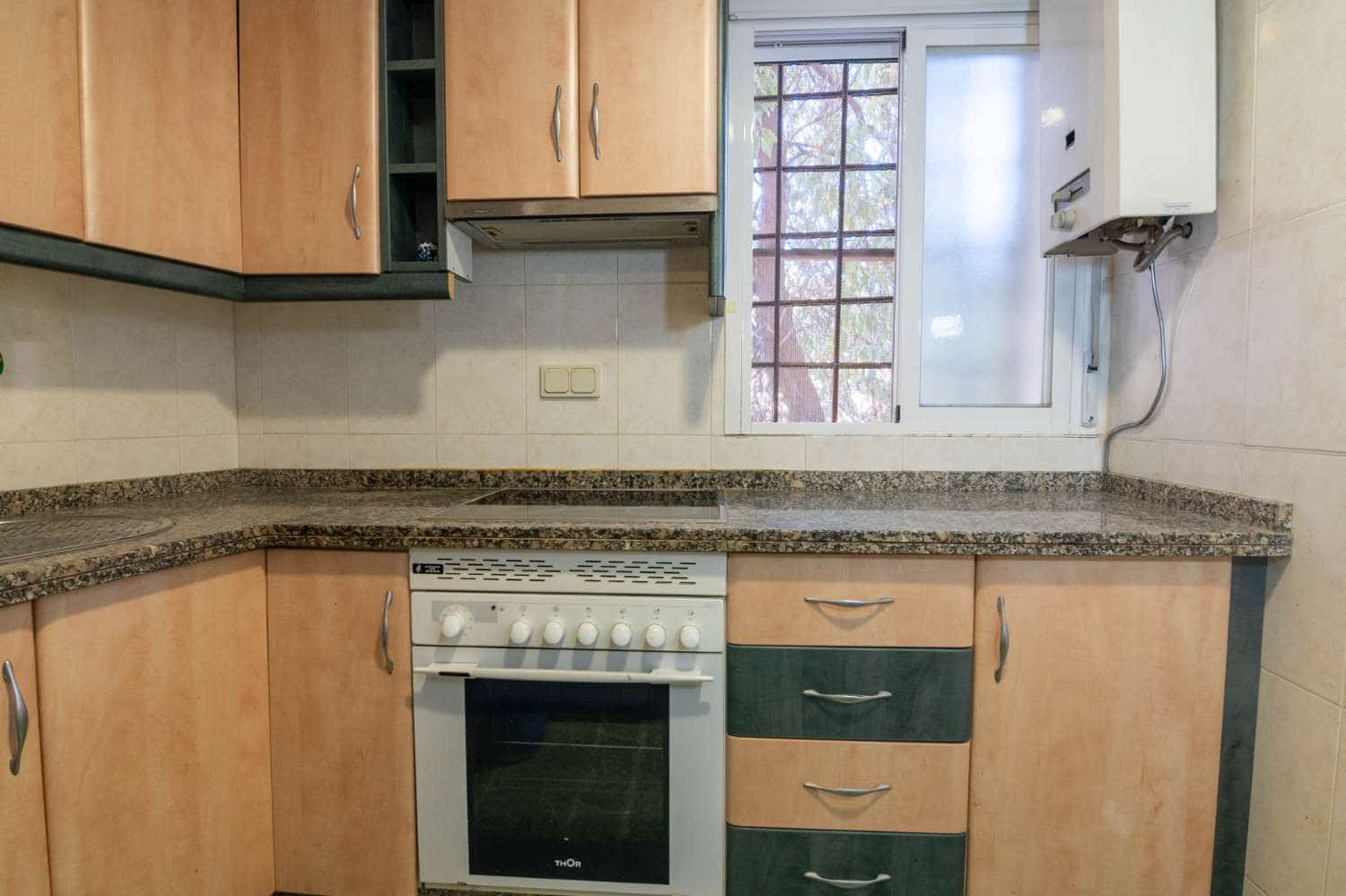 3 quarto Casa em Banda para venda em Los Guajares - 83 000 € (Ref: 10040692)