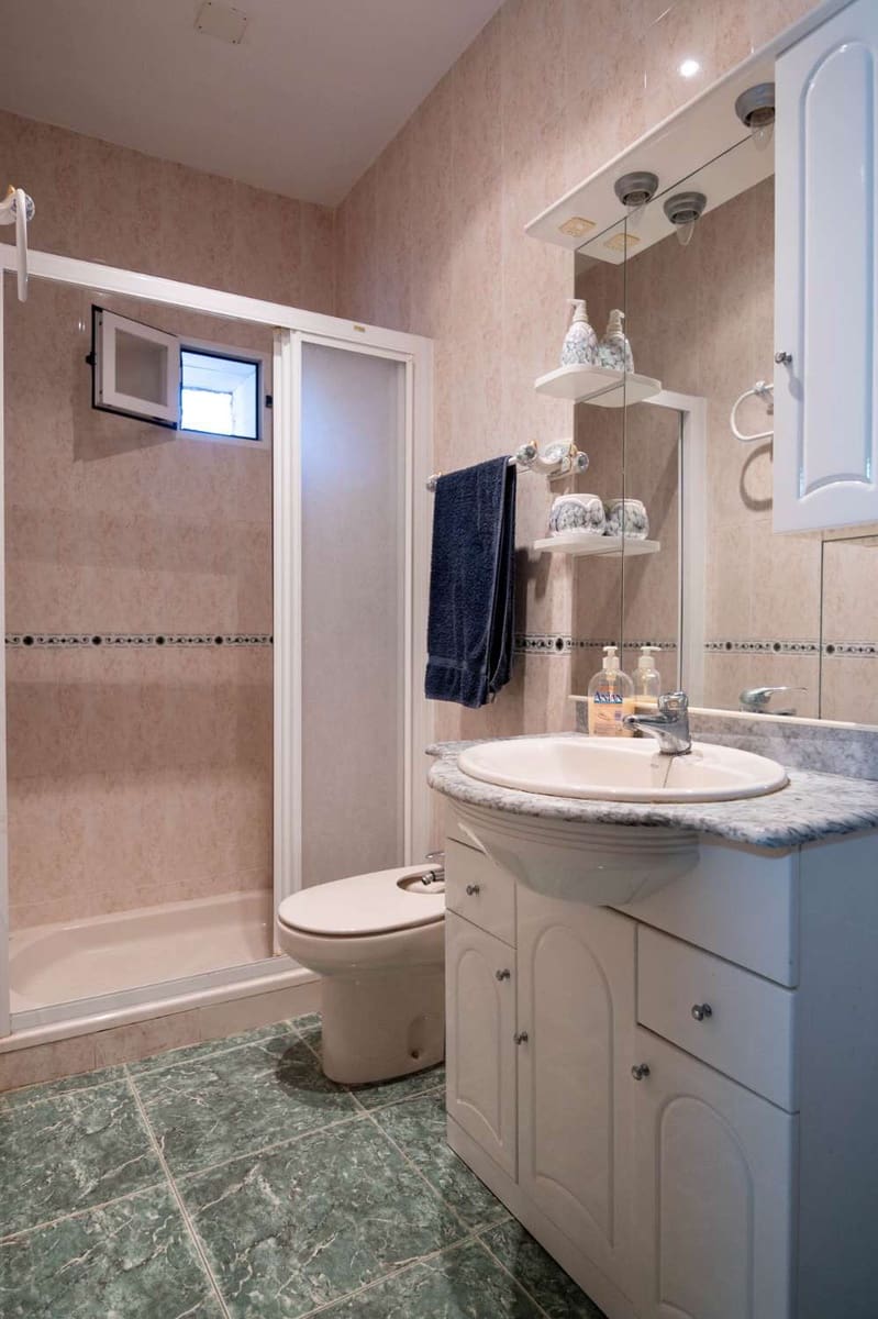 3 quarto Casa em Banda para venda em Los Guajares - 83 000 € (Ref: 10040692)