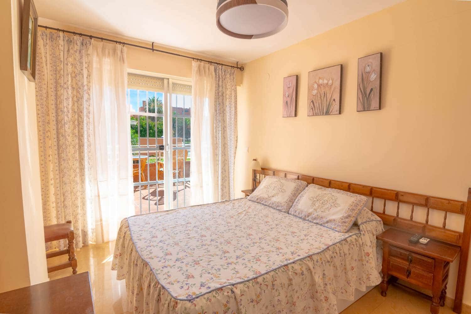 2 sovrum Lägenhet att hyra i Salobrena med pool garage - 750 € (Ref: 10101866)