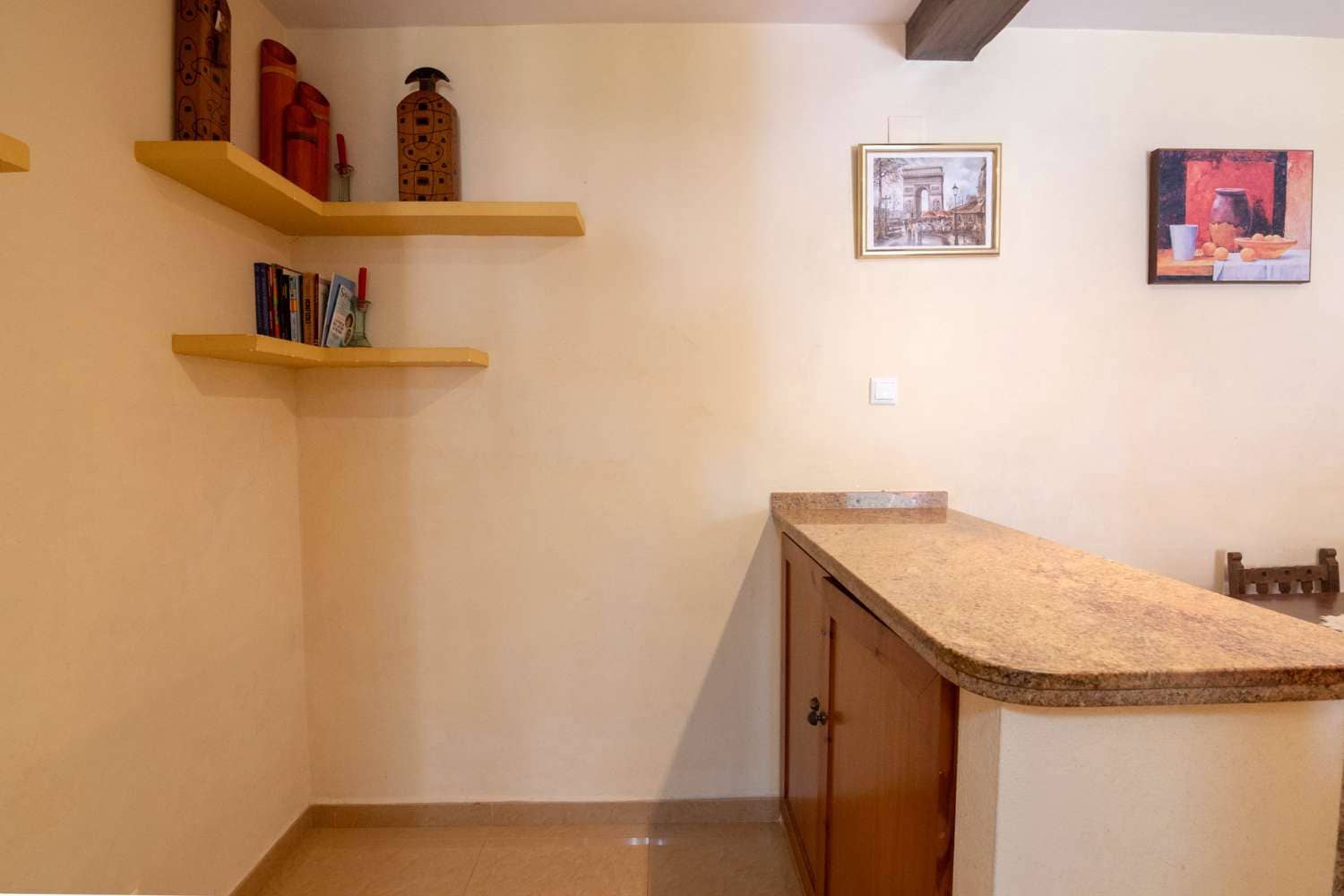 2 sovrum Lägenhet att hyra i Salobrena med pool garage - 750 € (Ref: 10101866)