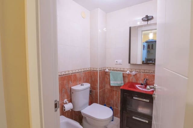 2 sovrum Lägenhet att hyra i Salobreña med pool garage - 750 € (Ref: 10101866)