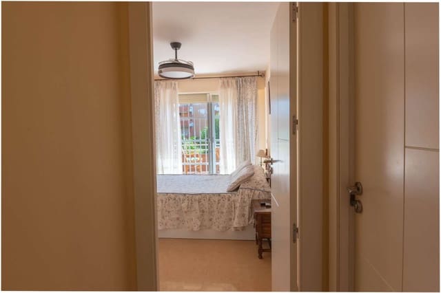 2 sovrum Lägenhet att hyra i Salobreña med pool garage - 750 € (Ref: 10101866)