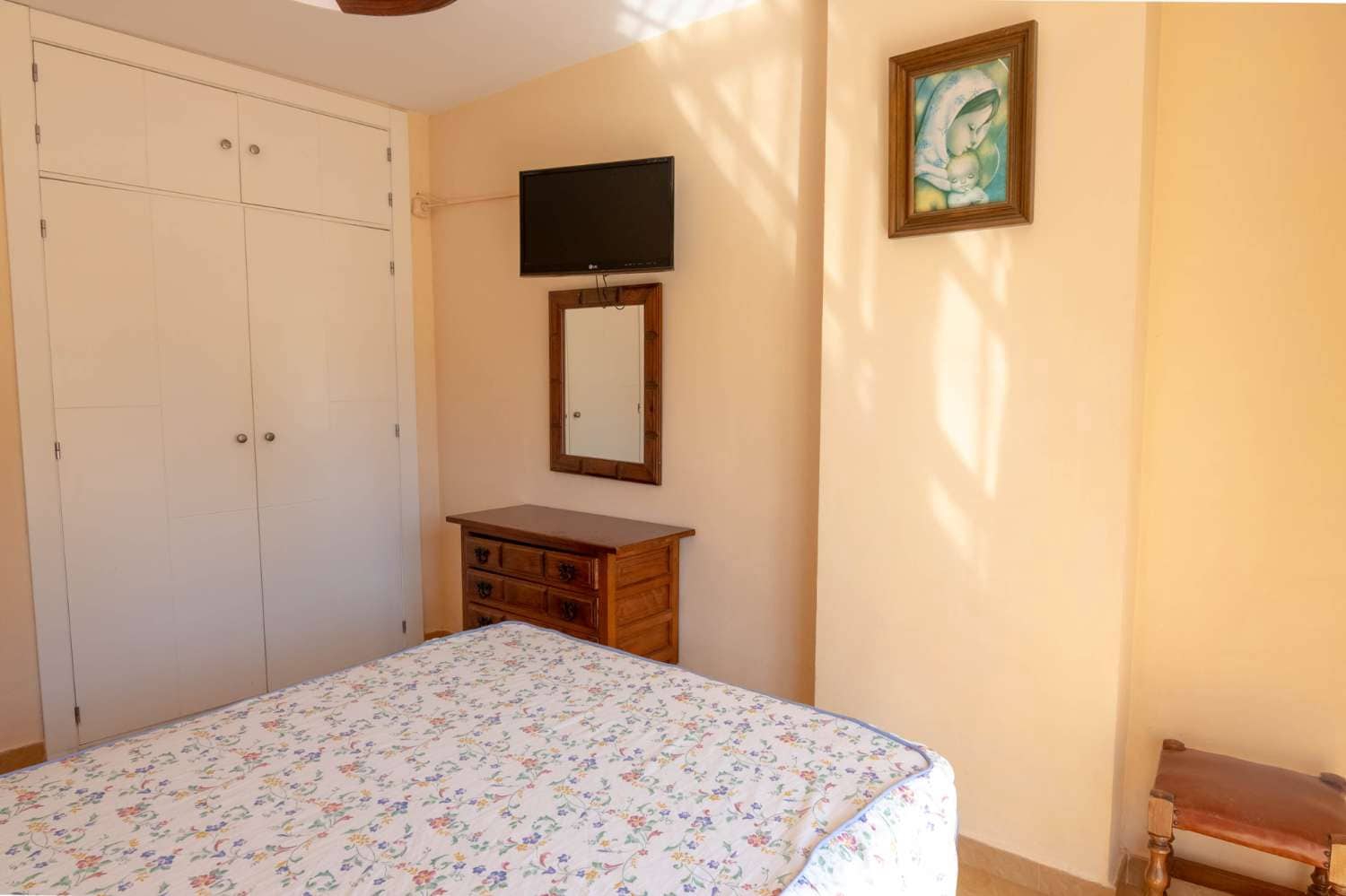 2 sovrum Lägenhet att hyra i Salobrena med pool garage - 750 € (Ref: 10101866)
