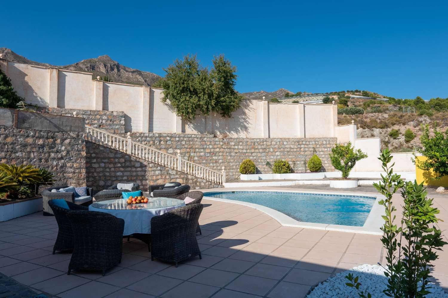 4 bedroom Villa for sale in Molvizar with pool - € 449,000 (Ref: 10108985)