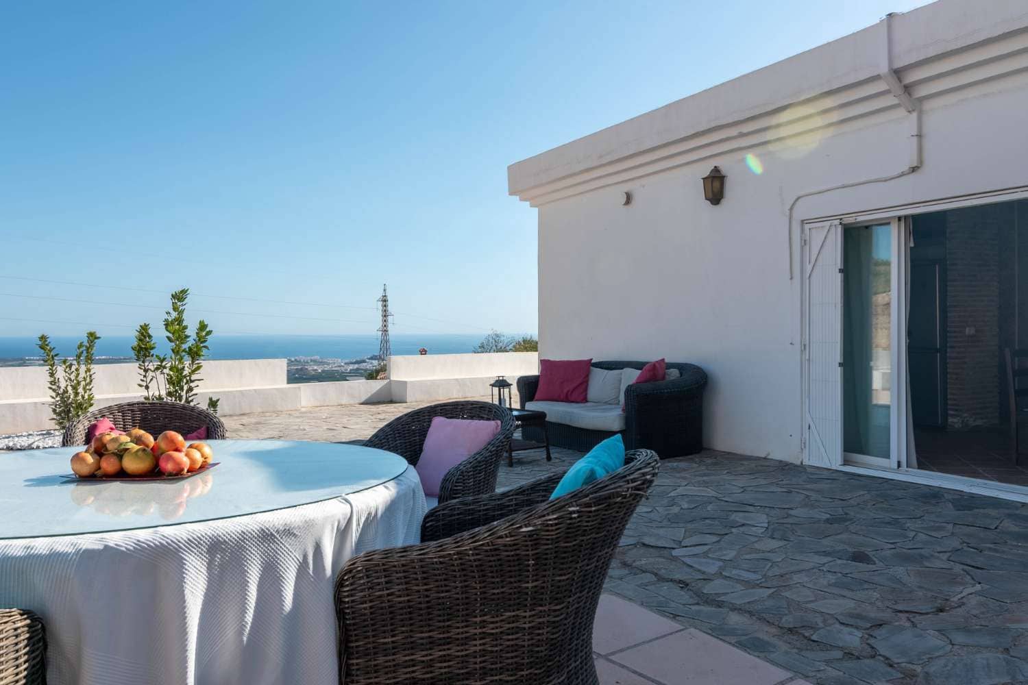 4 bedroom Villa for sale in Molvizar with pool - € 449,000 (Ref: 10108985)