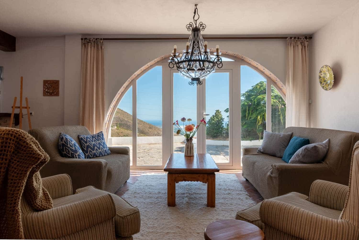 4 bedroom Villa for sale in Molvizar with pool - € 449,000 (Ref: 10108985)