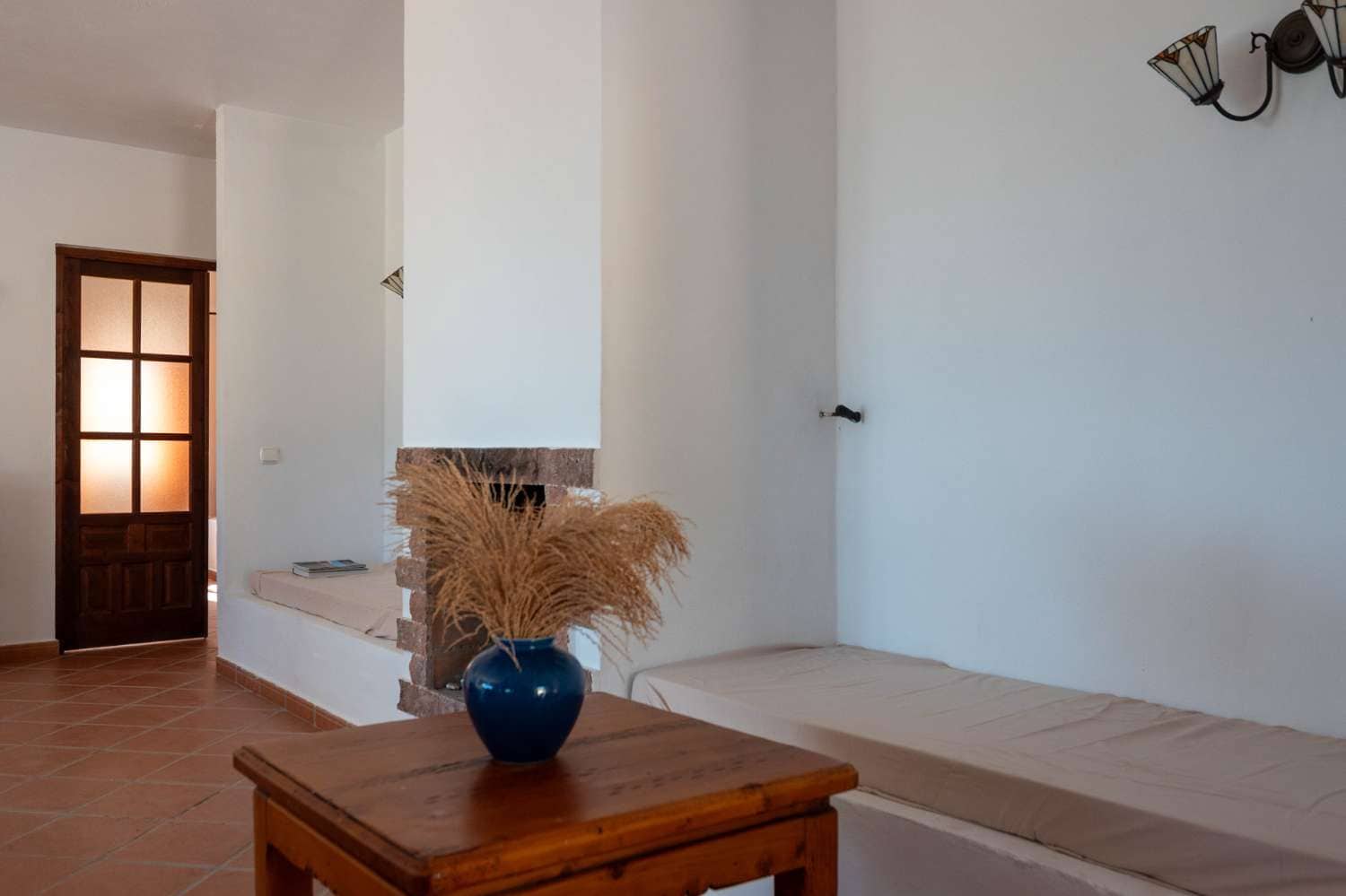 4 bedroom Villa for sale in Molvizar with pool - € 449,000 (Ref: 10108985)