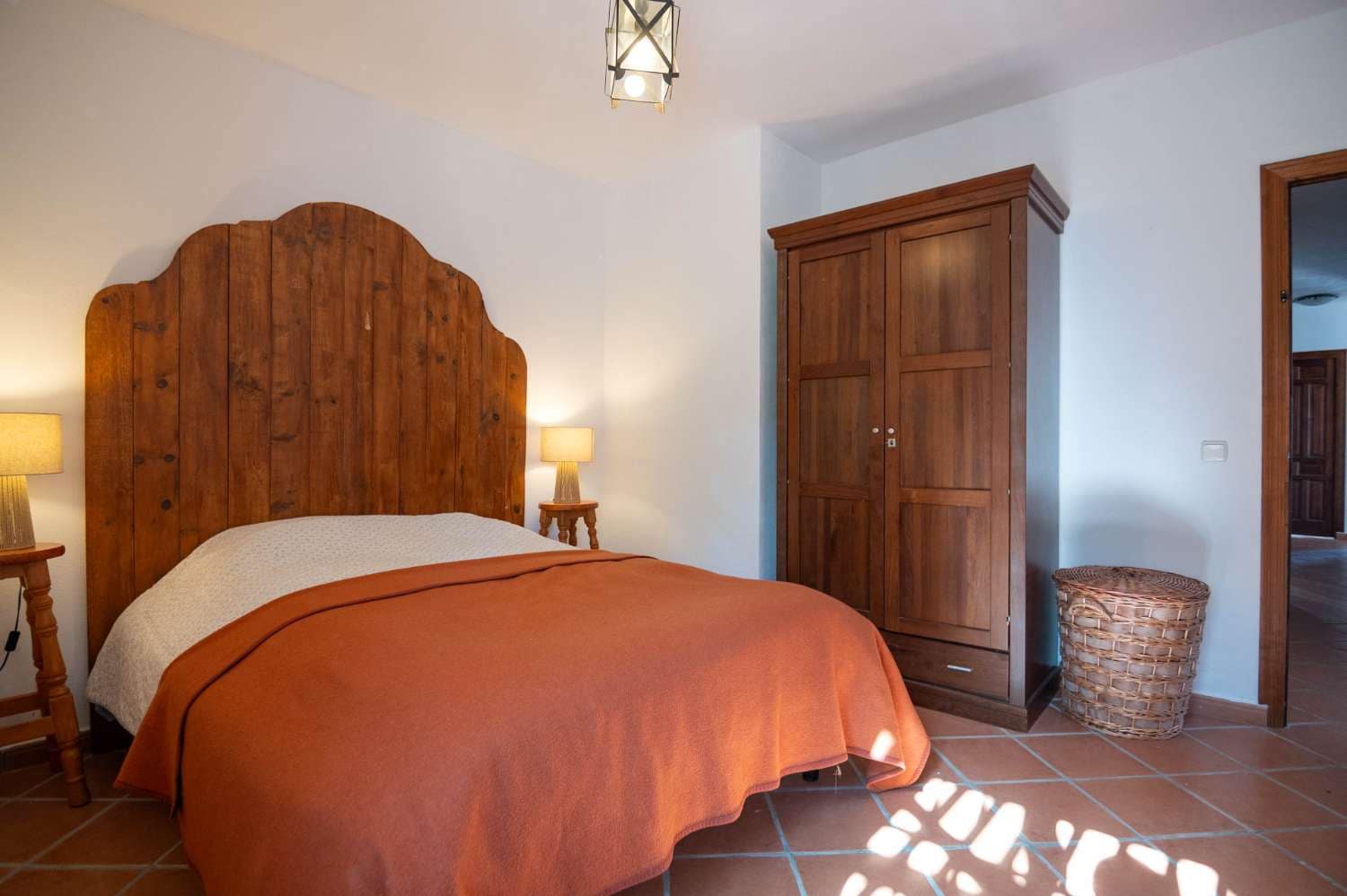 4 bedroom Villa for sale in Molvizar with pool - € 449,000 (Ref: 10108985)