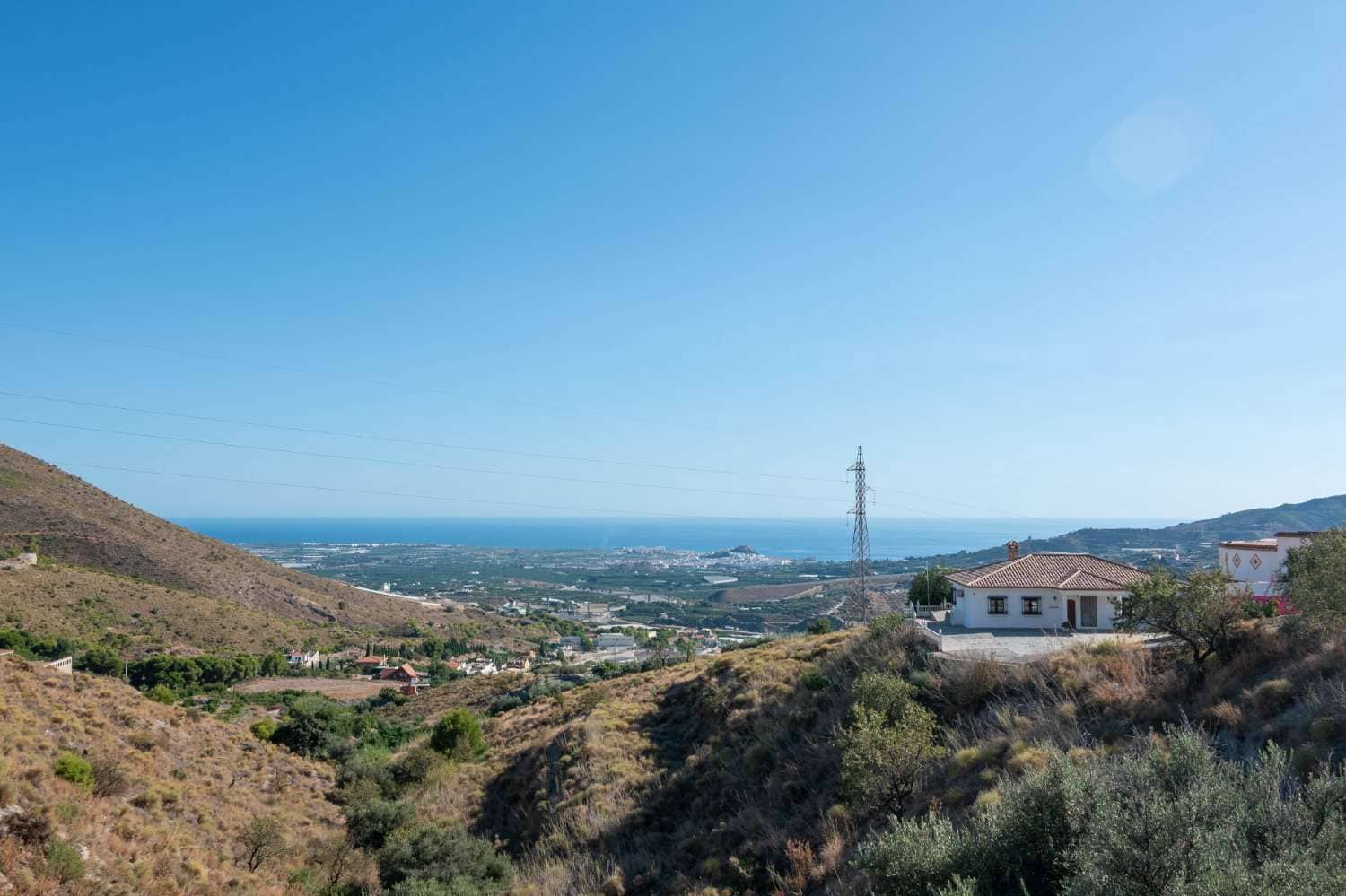 4 bedroom Villa for sale in Molvizar with pool - € 449,000 (Ref: 10108985)