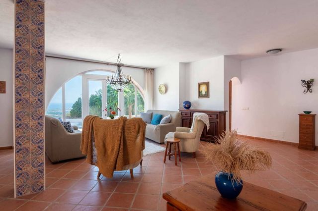 4 soveværelse Villa til salg i Molvízar med swimmingpool - € 449.000 (Ref: 10108985)