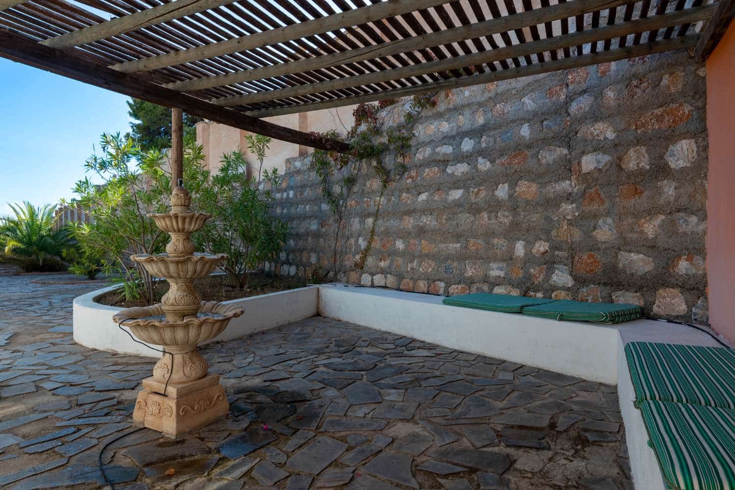 4 bedroom Villa for sale in Molvizar with pool - € 449,000 (Ref: 10108985)