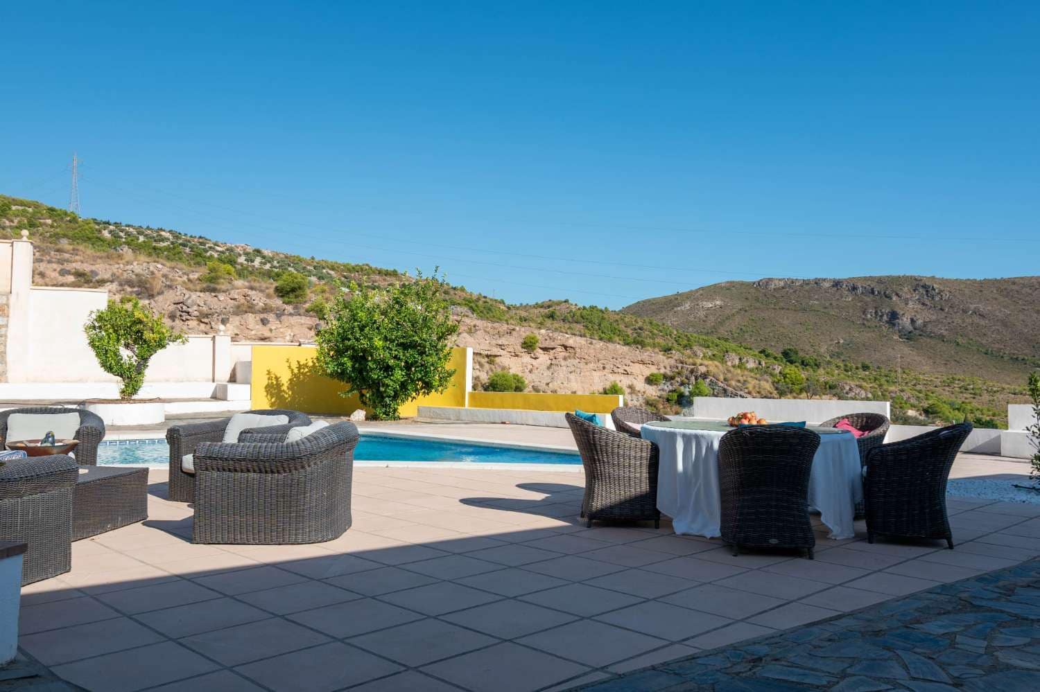 4 bedroom Villa for sale in Molvizar with pool - € 449,000 (Ref: 10108985)