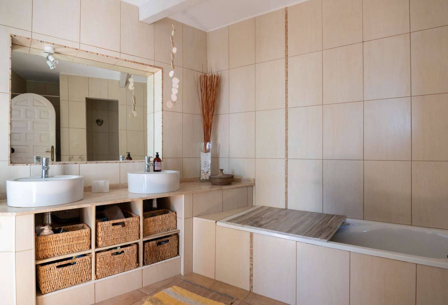 4 bedroom Villa for sale in Salobrena with pool - € 895,000 (Ref: 10115436)