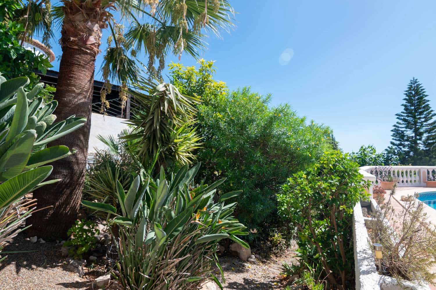 4 bedroom Villa for sale in Salobrena with pool - € 895,000 (Ref: 10115436)