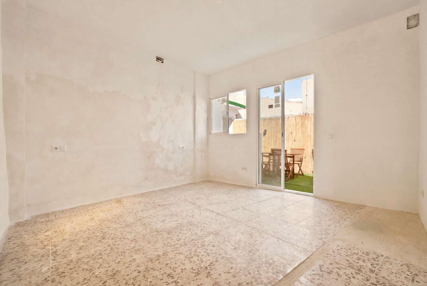 4 Zimmer Haus zu verkaufen in Salobrena - 249.000 € (Ref: 10146328)