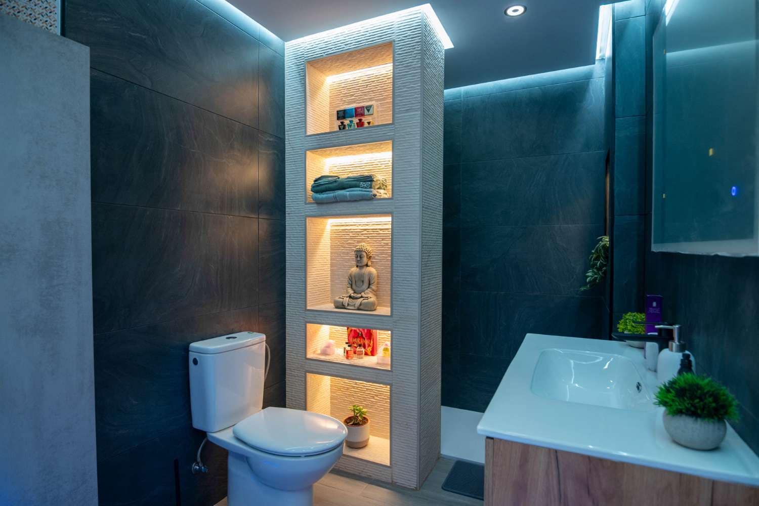 2 bedroom Apartment for sale in Salobrena - € 320,000 (Ref: 10150279)