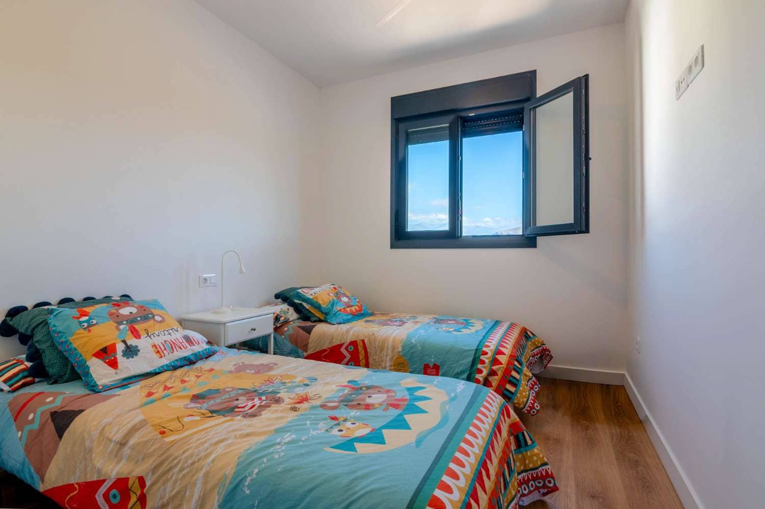 3 soverom Leilighet til salgs i Salobrena med svømmebasseng garasje - € 440 000 (Ref: 10171068)