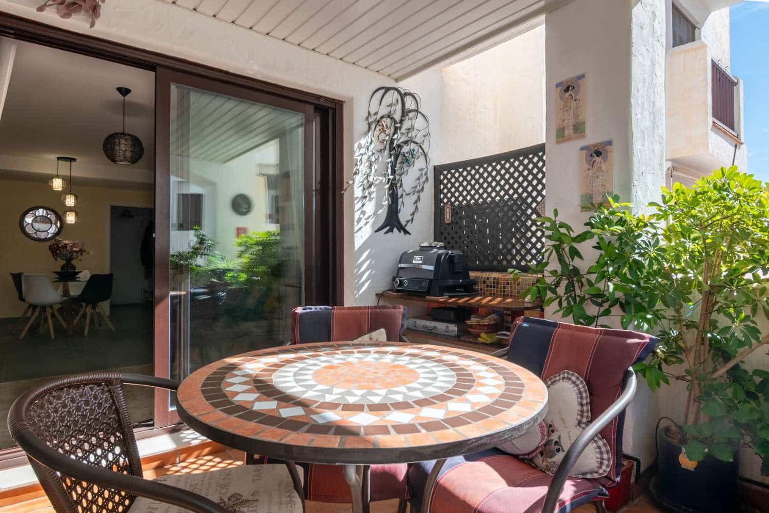 2 soveværelse Lejlighed til salg i Salobrena med swimmingpool garage - € 260.000 (Ref: 10173361)