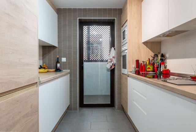 2 soveværelse Lejlighed til salg i Salobreña med swimmingpool garage - € 260.000 (Ref: 10173361)