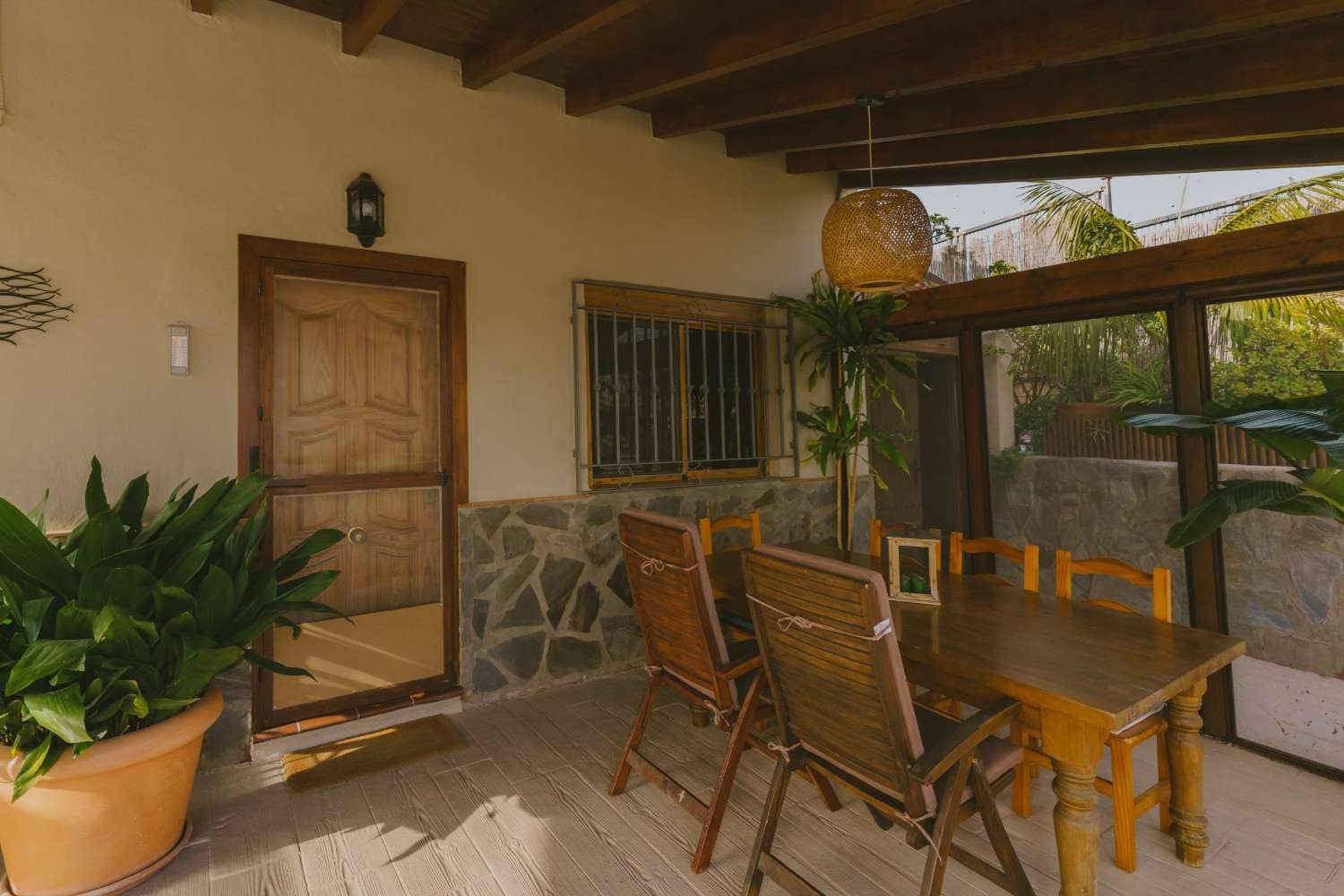 Casa de 3 habitaciones en Salobreña en alquiler con piscina - 2.000 € (Ref: 10184312)