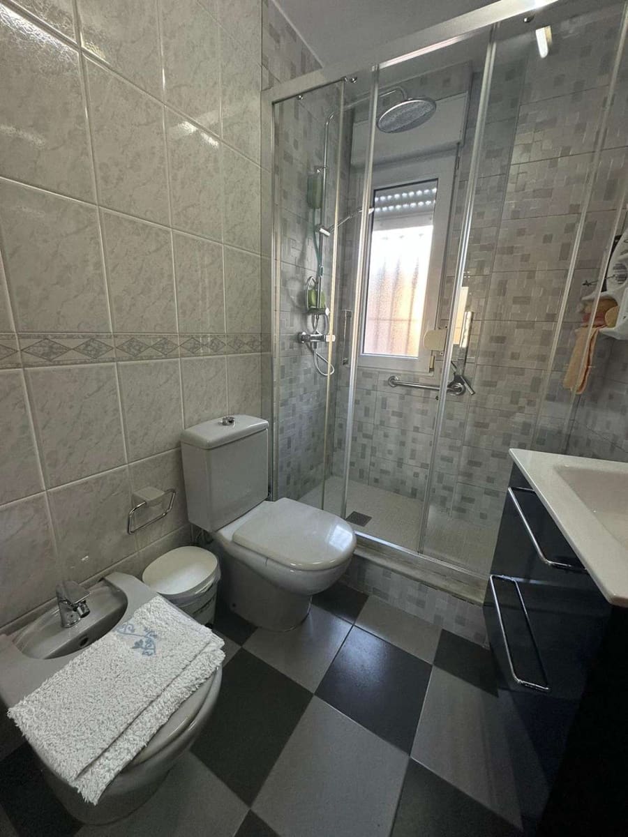 5 soveværelse Byhus til salg i Salobrena med garage - € 270.000 (Ref: 2875466)