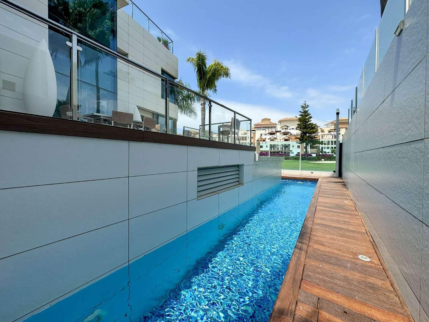 5 soveværelse Villa til salg i Motril med swimmingpool - € 2.200.000 (Ref: 3548677)