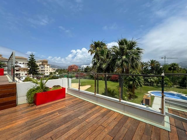5 chambre Villa/Maison à vendre à Motril avec piscine - 2 200 000 € (Ref: 3548677)