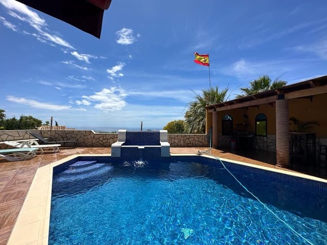 4 Zimmer Villa zu verkaufen in Salobreña mit Pool - 740.000 € (Ref: 3966240)