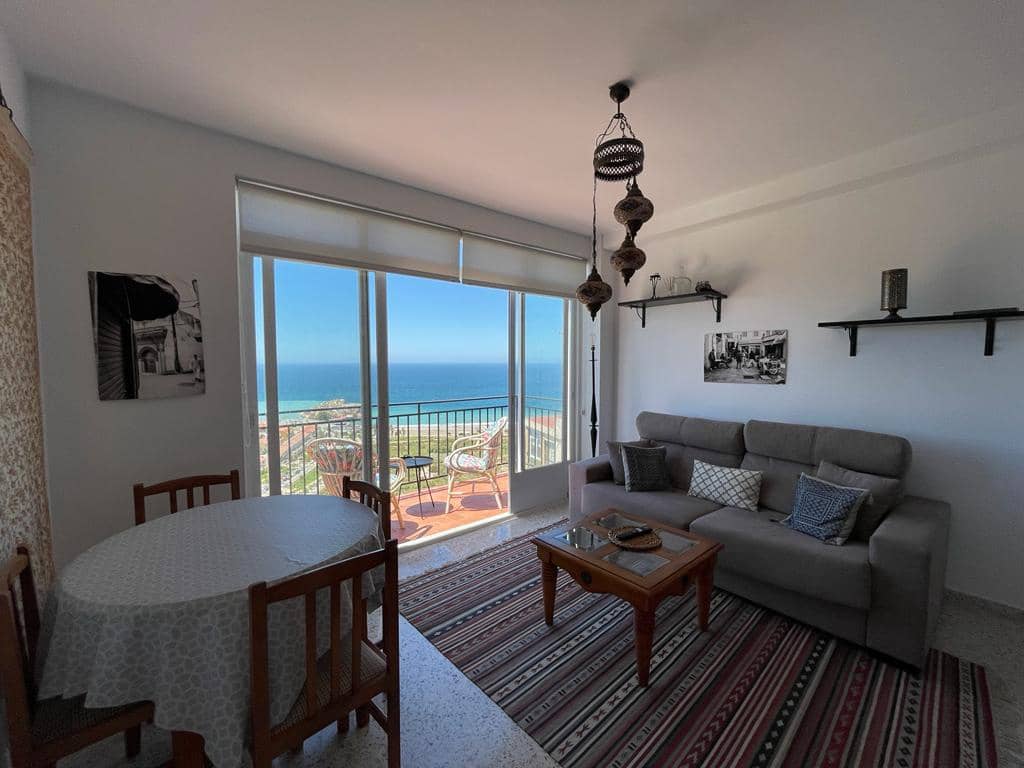 1 makuuhuone Ranta-asunto vuokrattavana paikassa Salobrena - 650 € (Ref: 5038626)