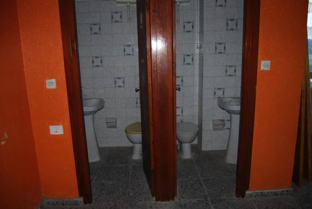 Commerciale da affittare in Salobreña - 500 € (Rif: 5208915)