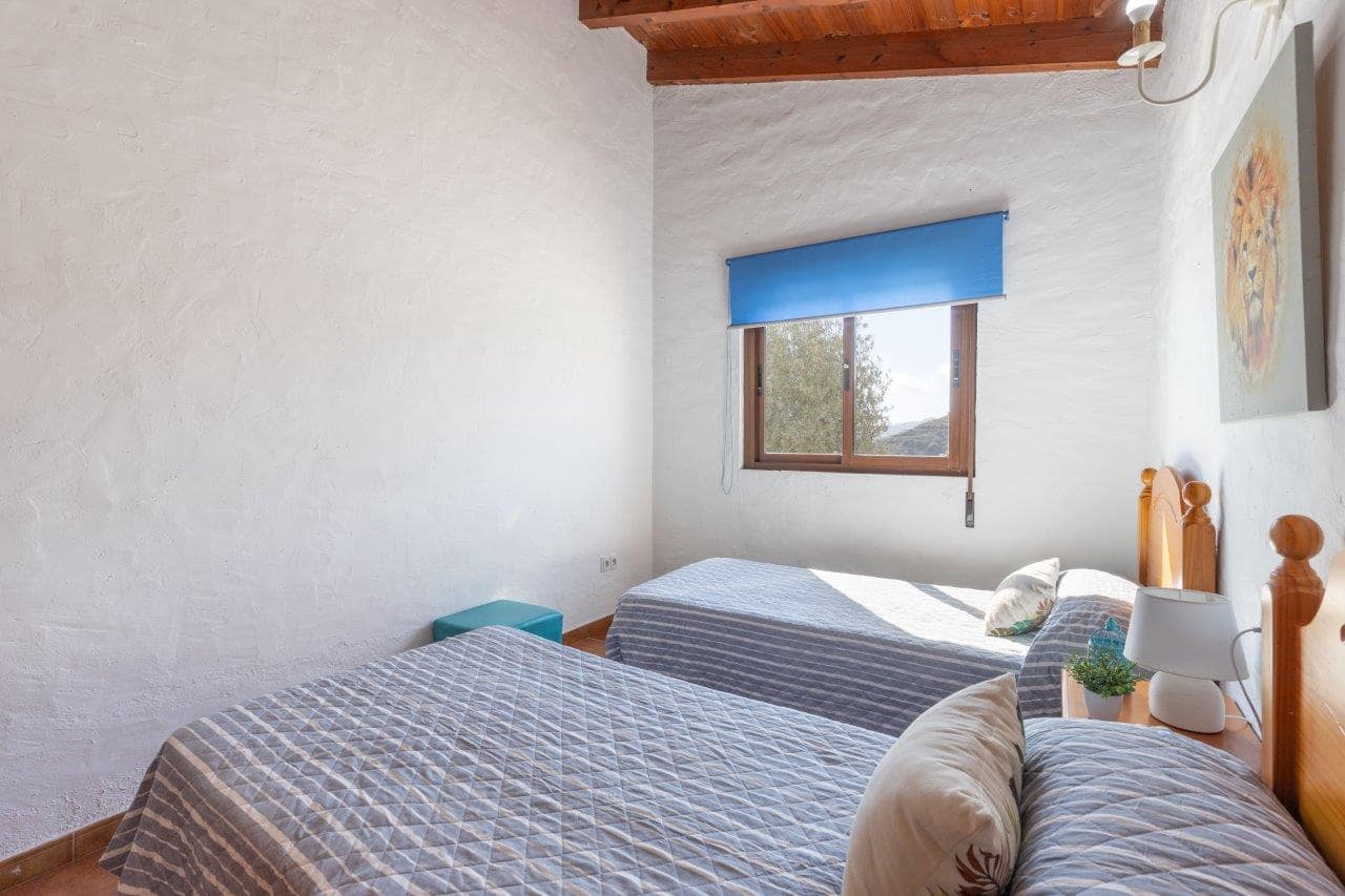 3 slaapkamer Villa te koop in Almunecar met zwembad - € 750.000 (Ref: 5684152)