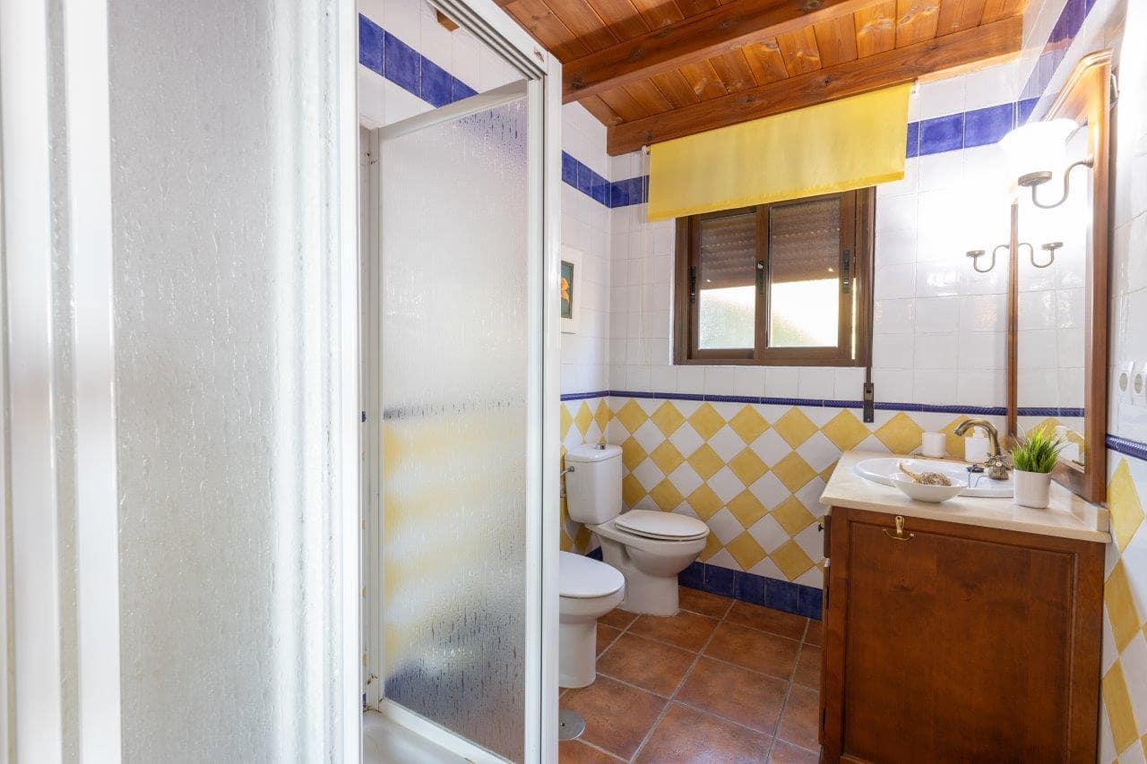 3 slaapkamer Villa te koop in Almunecar met zwembad - € 750.000 (Ref: 5684152)