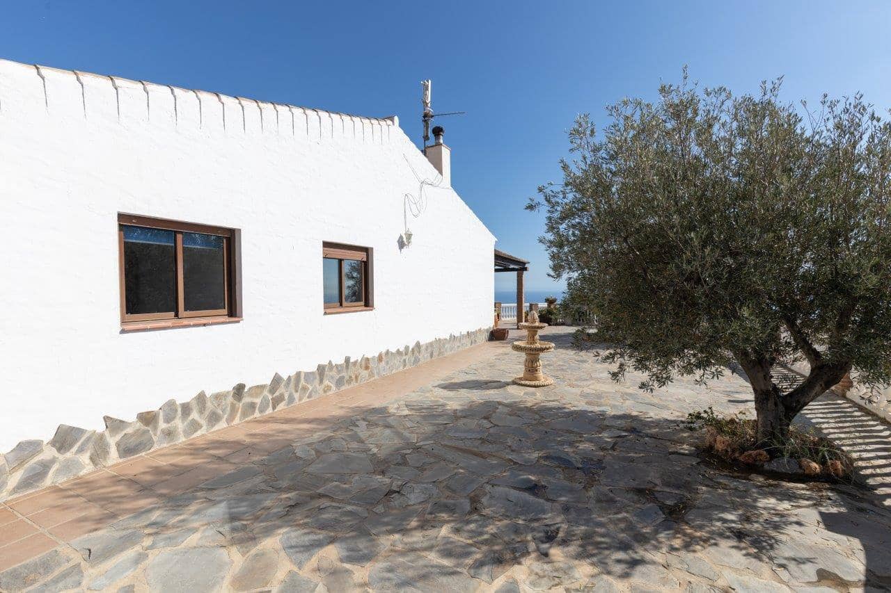 3 slaapkamer Villa te koop in Almunecar met zwembad - € 750.000 (Ref: 5684152)