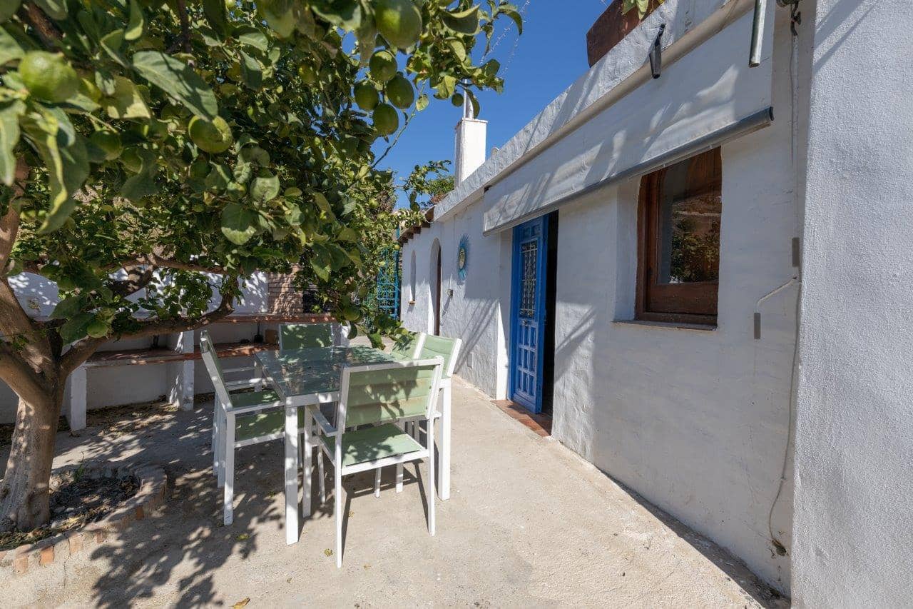 3 slaapkamer Villa te koop in Almunecar met zwembad - € 750.000 (Ref: 5684152)