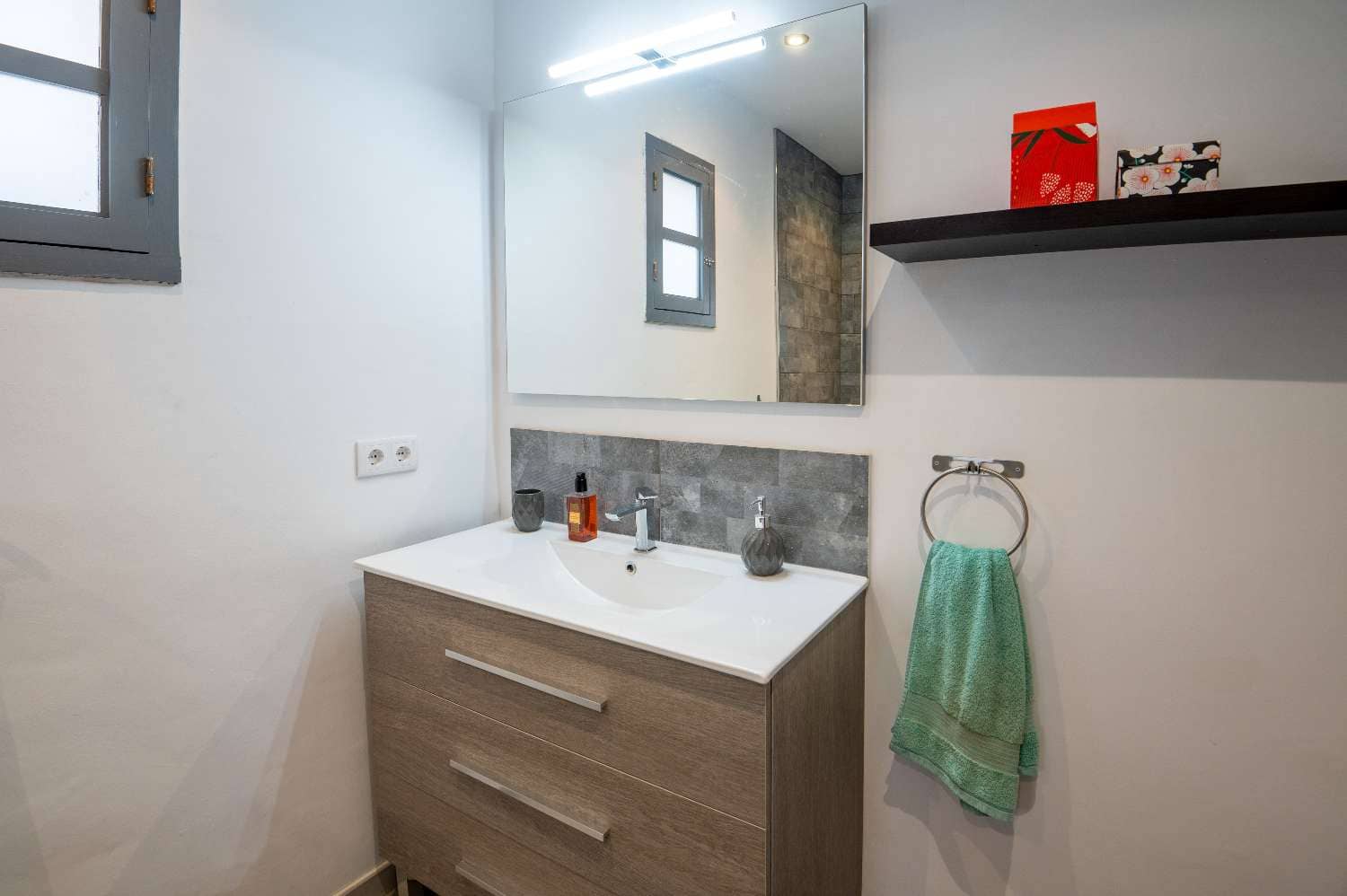 3 sypialnia Dom na sprzedaż w Almunecar z basenem garażem - 280 000 € (Ref: 6046023)