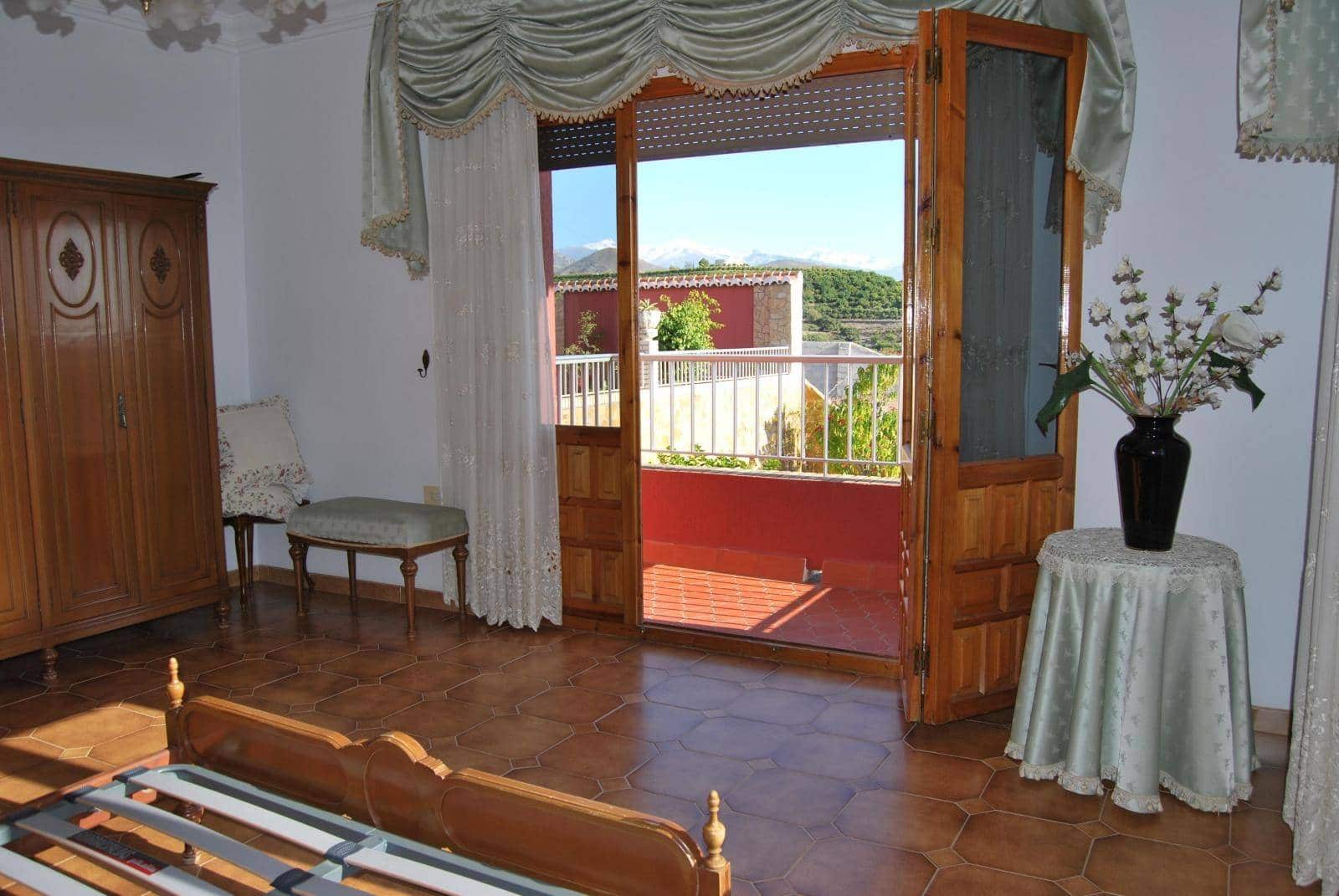 4 soveværelse Villa til salg i Salobrena - € 999.000 (Ref: 6046046)